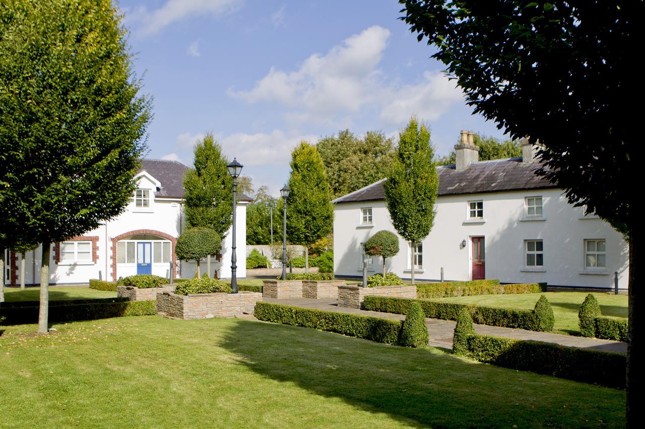 Moyvalley Hotel Self Catering Cottages Luaran gambar